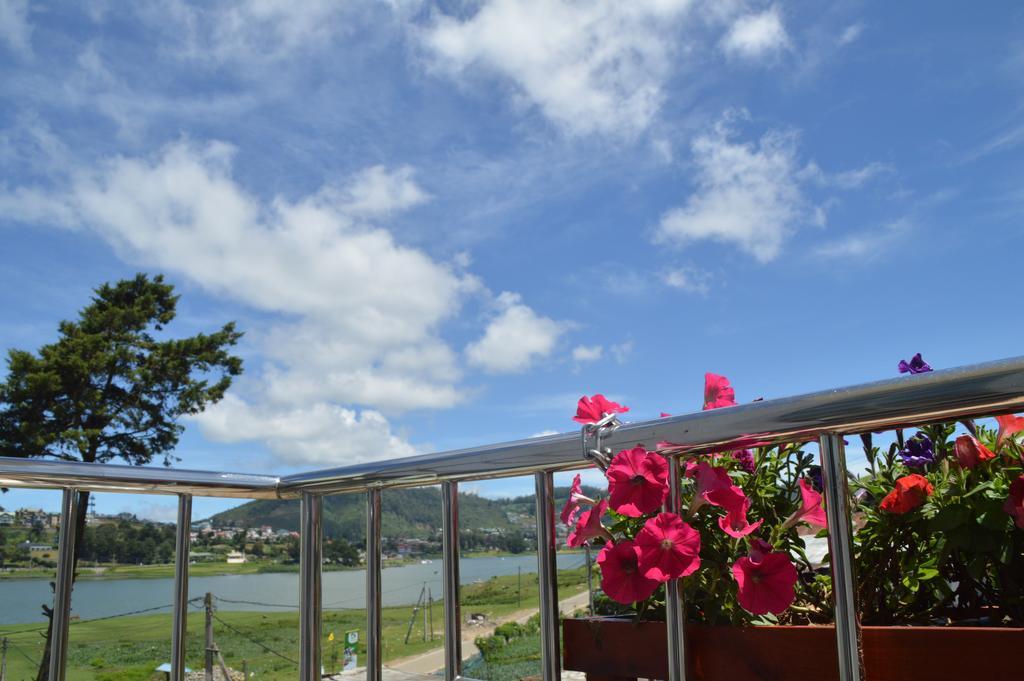 Hotel Royal Hills Nuwara Eliya Exterior foto